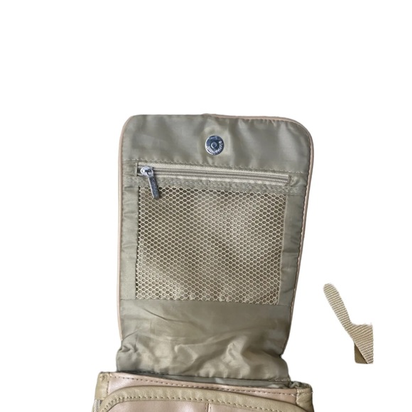 Buxton Leather Crossbody Travel Bag - Picture 5 of 7